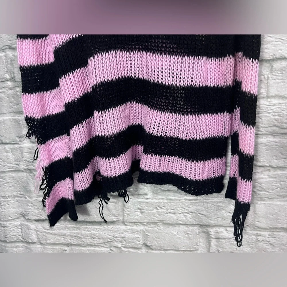 Killstar Size Large Bad Blossoms Knit Sweater Pink And Black Distressed Gothic - Picture 14 of 16